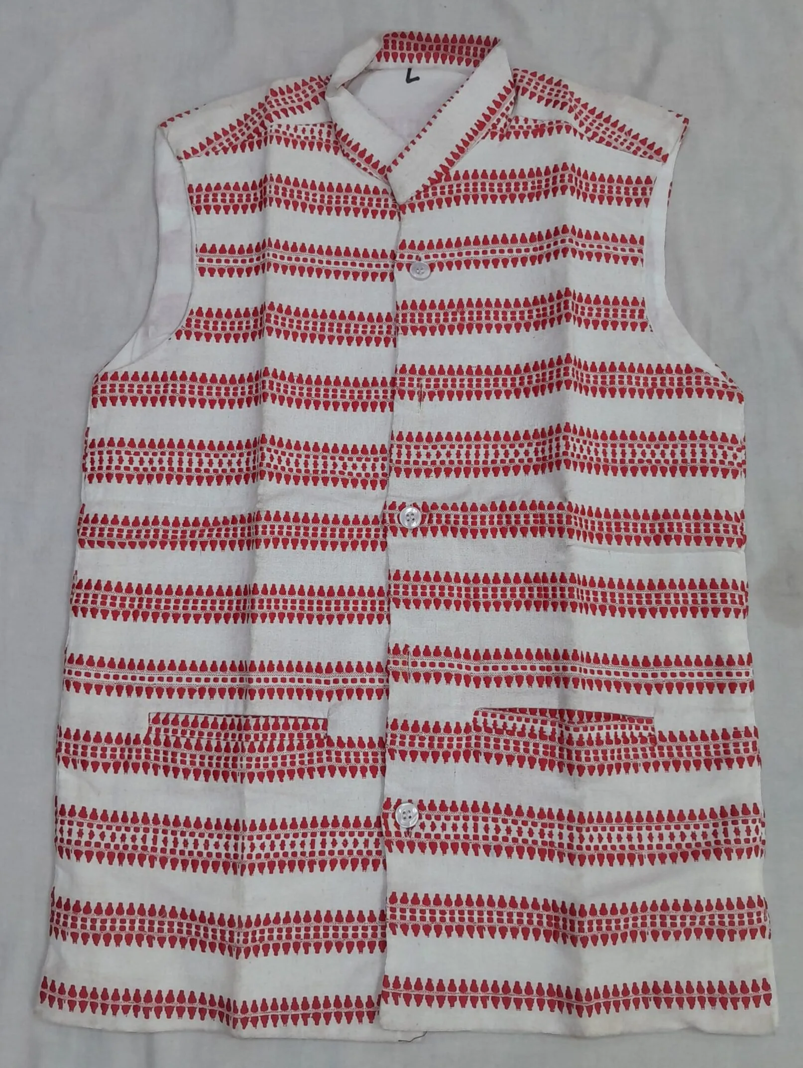 Red Design Bandi