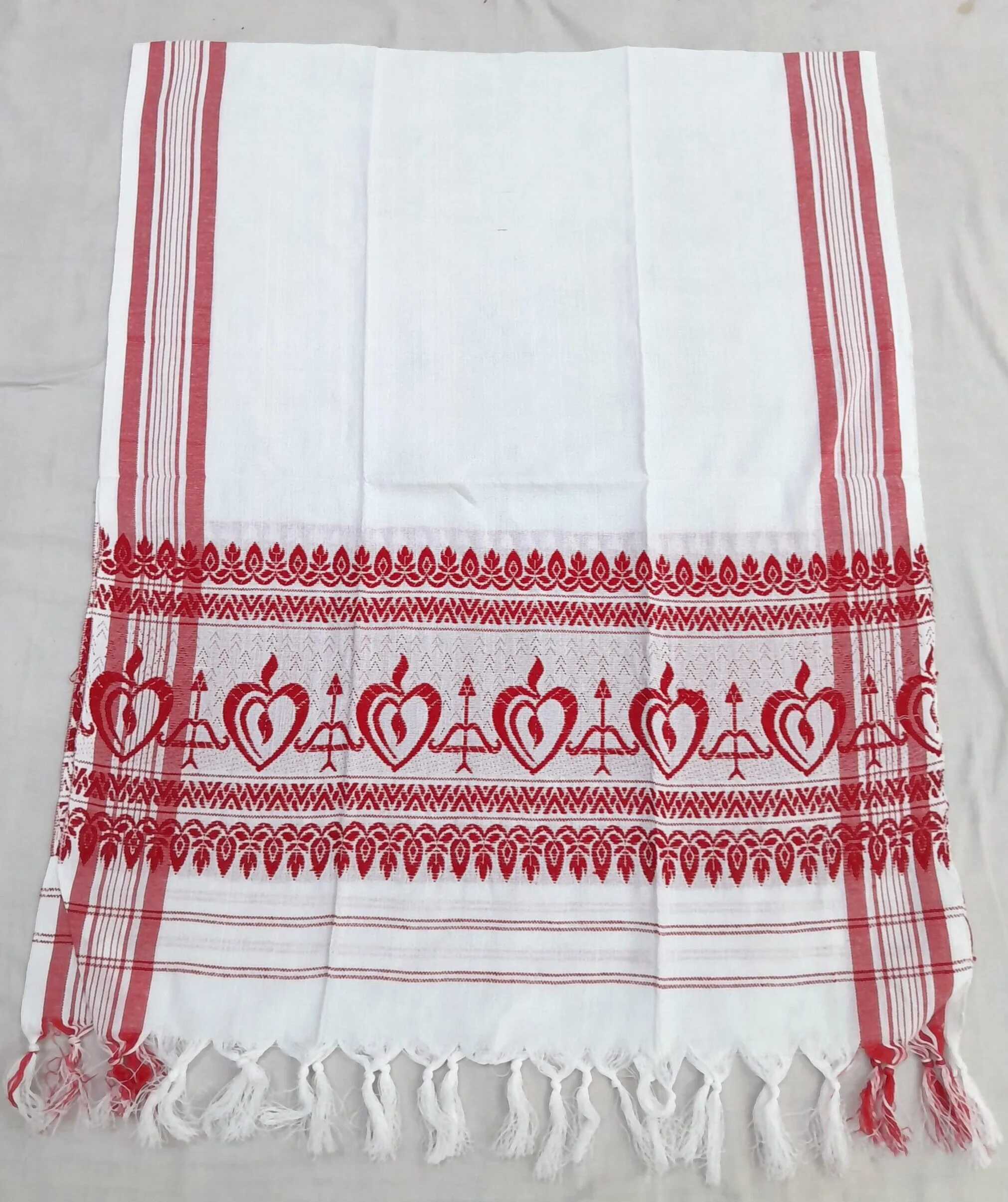 Tirkmn Print Red Border